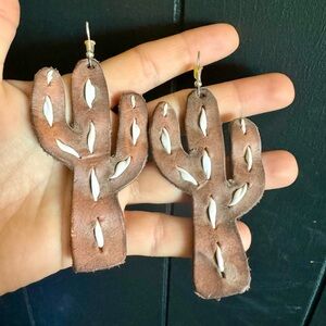 Buckstitch leather cactus earrings